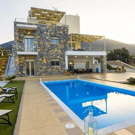 Villa Aroma