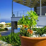 Villa Aroma