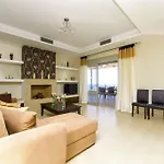 Villa Aroma
